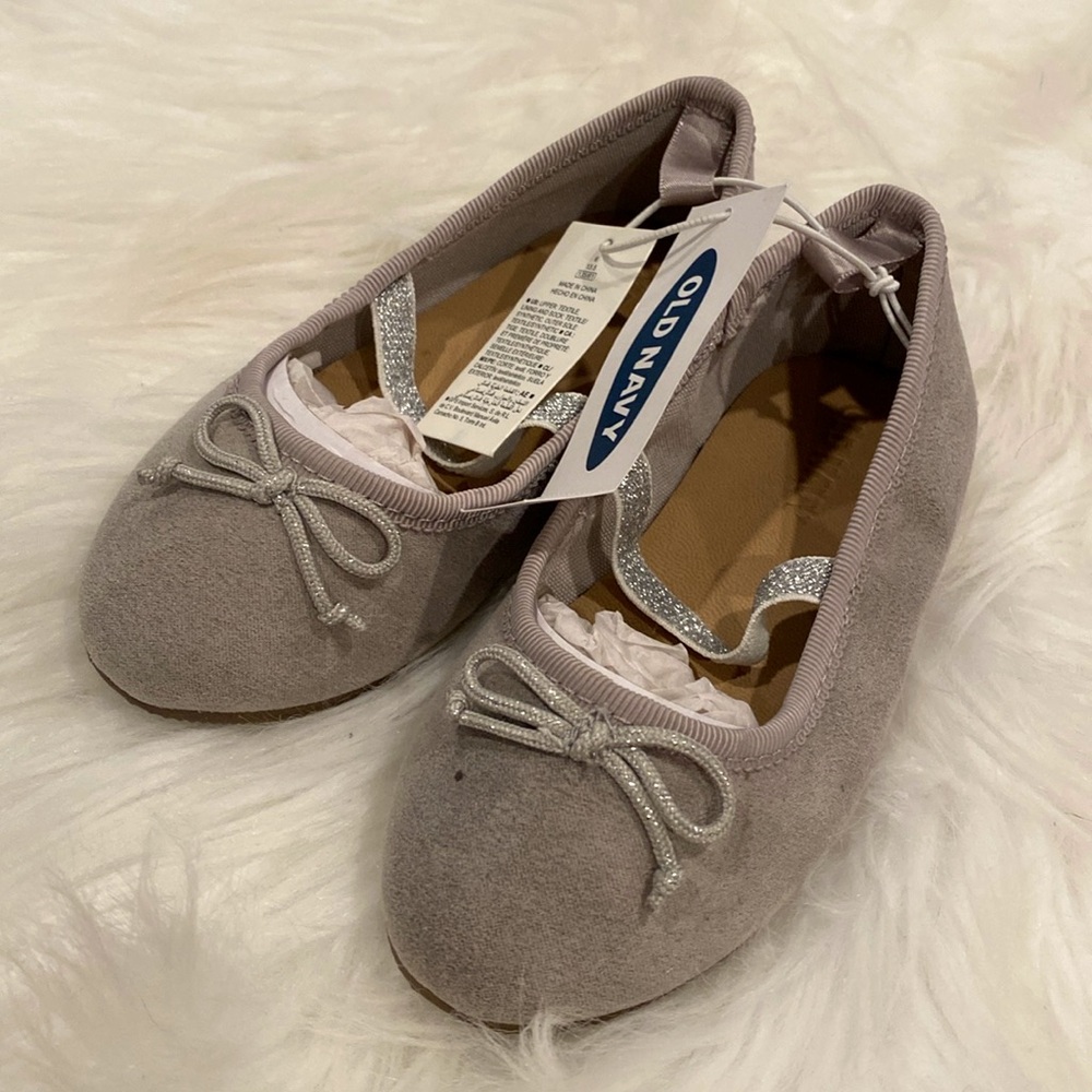 Faux Suede grey dress shoes size 6 NWT